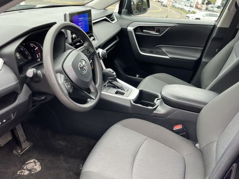 Certified 2025 Toyota RAV4 XLE AWD/4WD image 11