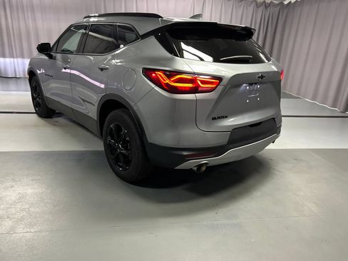 Used 2024 Chevrolet Blazer LT w/ Convenience Package FWD image 5