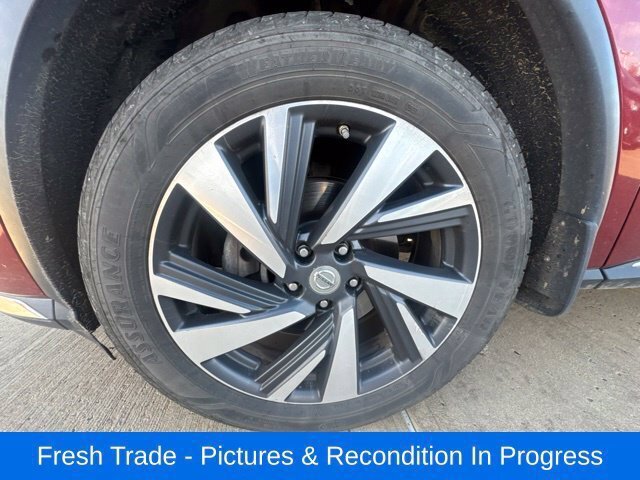 Used 2015 Nissan Murano Platinum w/ Platinum Technology Package AWD/4WD image 10