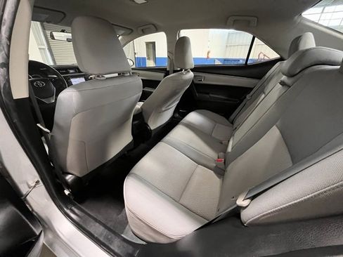 Used 2015 Toyota Corolla L image 15