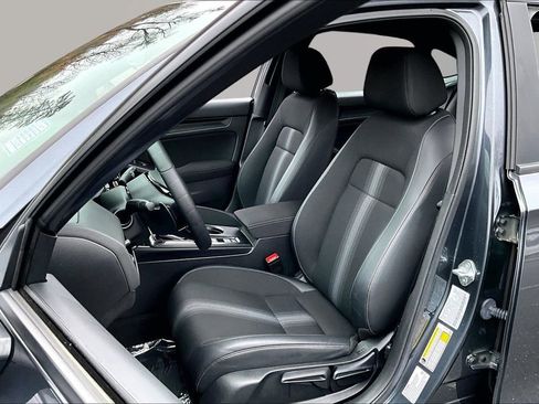 Used 2023 Honda Civic Sport image 17