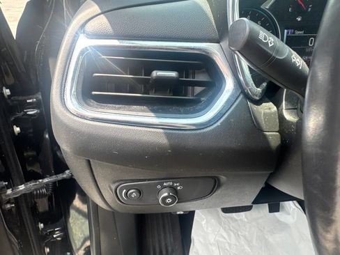 Used 2018 Chevrolet Equinox LT w/ Sun & Infotainment Package AWD/4WD image 17