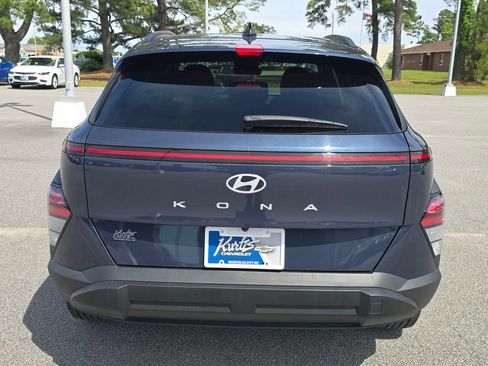 Used 2024 Hyundai Kona SEL FWD image 4