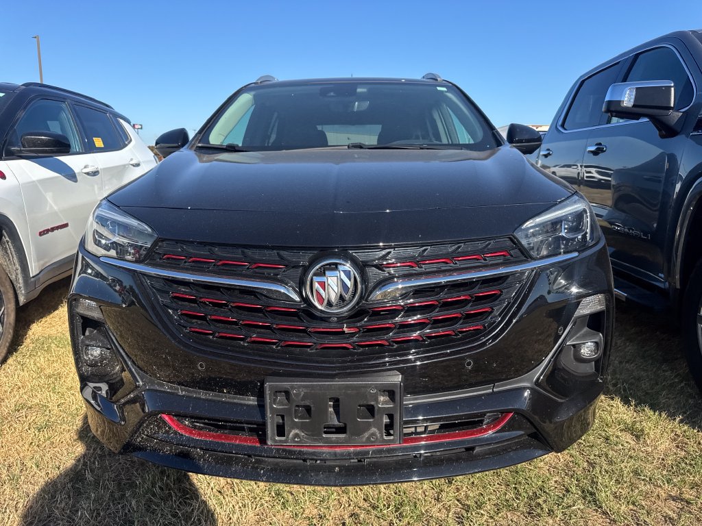 Used 2022 Buick Encore GX Essence w/ Advanced Technology Package FWD image 2