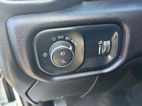 Used 2024 RAM 2500 Big Horn w/ Off Road Package image 33