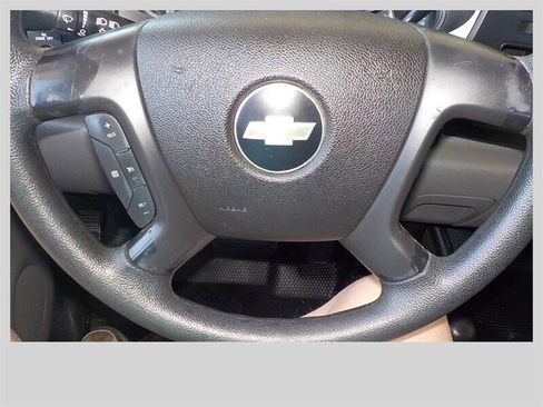 Used 2009 Chevrolet Silverado 3500 W/T AWD/4WD image 17