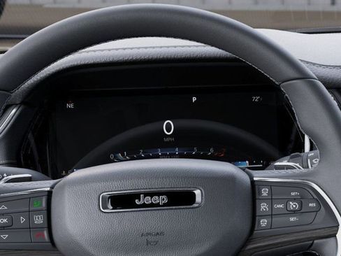 New 2026 Jeep Grand Cherokee Limited AWD/4WD image 17