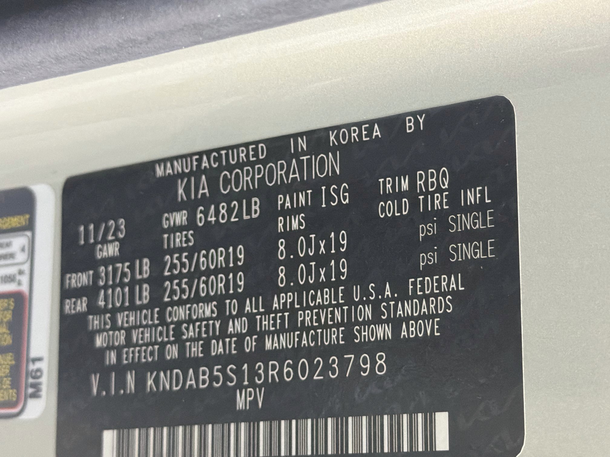 Used 2024 Kia EV9 Light Long Range RWD image 12