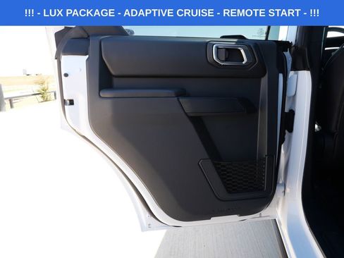 New 2026 Ford Bronco Badlands image 13