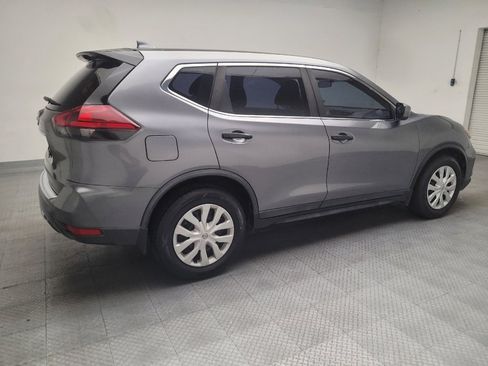 Used 2018 Nissan Rogue S FWD image 10