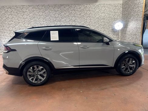 Used 2023 Kia Sportage SX FWD image 8