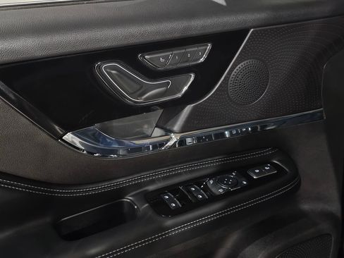 New 2026 Lincoln Corsair Premiere image 17