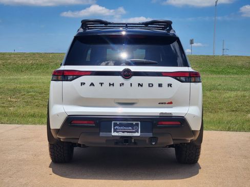 New 2026 Nissan Pathfinder Rock Creek AWD/4WD image 8