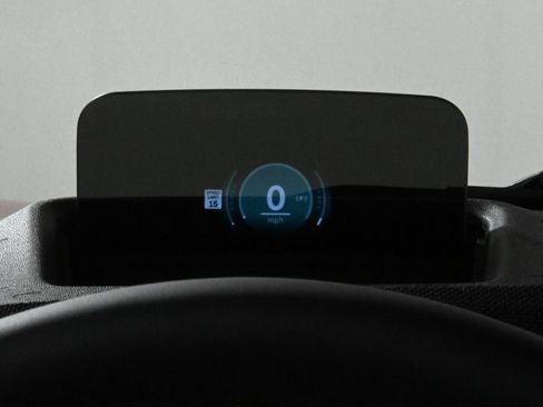 Certified 2025 MINI Cooper S image 21