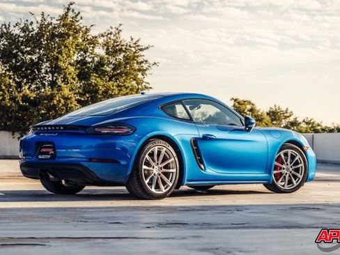 Used 2017 Porsche 718 Cayman S image 62