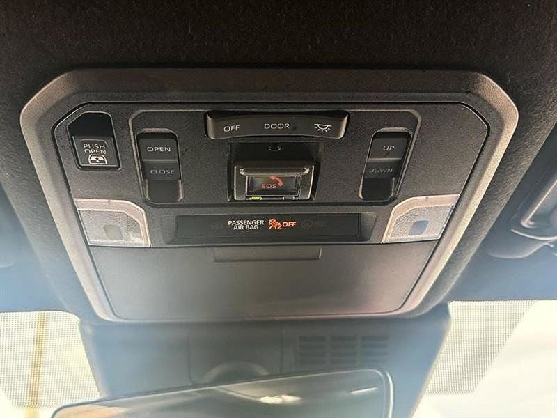 Used 2025 Toyota 4Runner Limited AWD/4WD image 37
