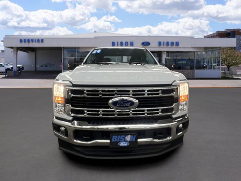 Certified 2024 Ford F350 XLT w/ FX4 Off-Road Package image 8