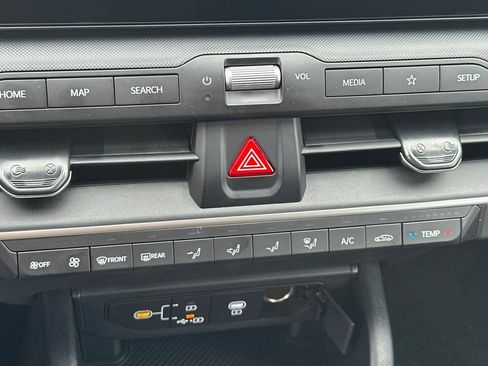 New 2026 Kia K4 LXS image 19