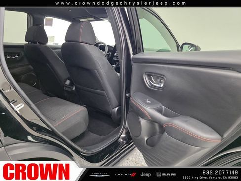 Used 2025 Honda HR-V Sport image 15