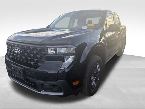 Used 2025 Ford Maverick XLT w/ Equipment Group 301A AWD/4WD image 12