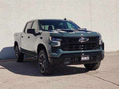 New 2026 Chevrolet Silverado 1500 LT Trail Boss w/ Dark Appearance Package image 2