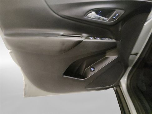 Certified 2024 Chevrolet Equinox LT w/ LPO, Floor Liner Package image 14