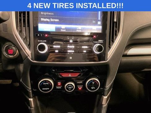 Used 2019 Subaru Forester Limited AWD/4WD image 32