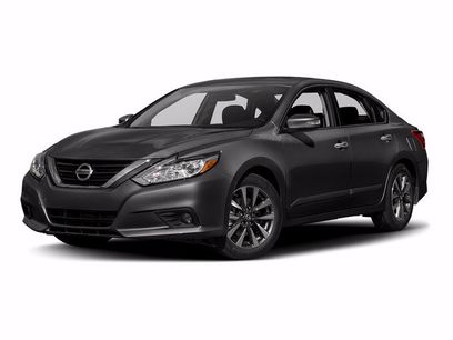 Used 2017 Nissan Altima 2.5 SL w/ Technology Package