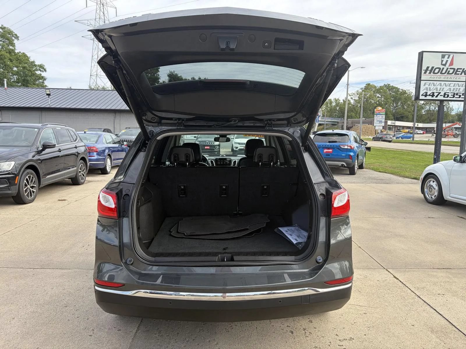 Used 2018 Chevrolet Equinox Premier AWD/4WD image 35