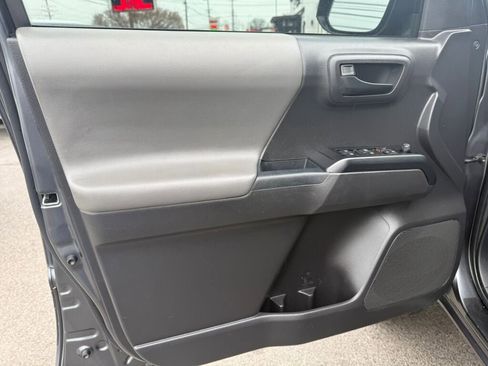 Used 2023 Toyota Tacoma SR image 10