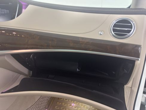 Used 2014 Mercedes-Benz S 550 Sedan image 45