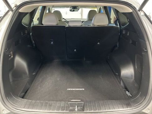 Used 2022 Hyundai Tucson Limited AWD/4WD image 21