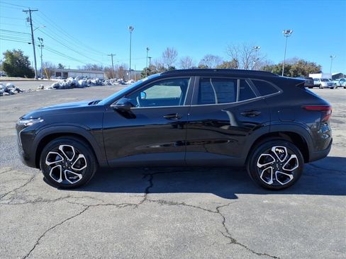 New 2026 Chevrolet Trax RS w/ Driver Confidence Package image 6