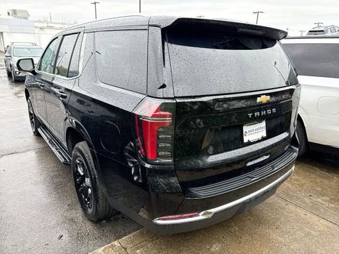 Used 2025 Chevrolet Tahoe LT AWD/4WD image 2