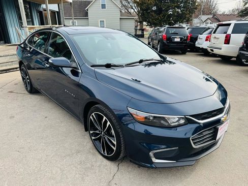 Used 2016 Chevrolet Malibu Premier w/ Driver Confidence Package II image 1