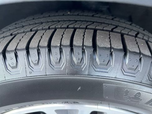 Used 2021 Ford Escape SEL w/ Technology Package image 30