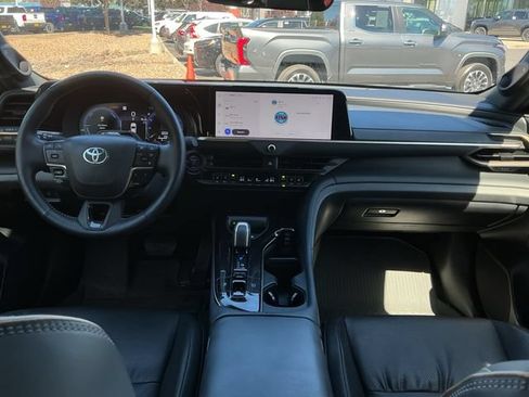 Certified 2024 Toyota Crown Platinum AWD/4WD image 21
