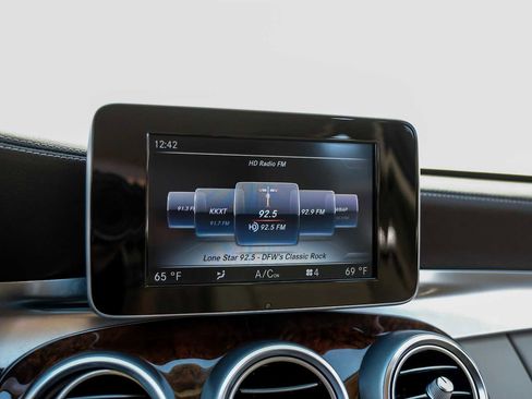 Used 2016 Mercedes-Benz C 300 4MATIC Sedan image 28