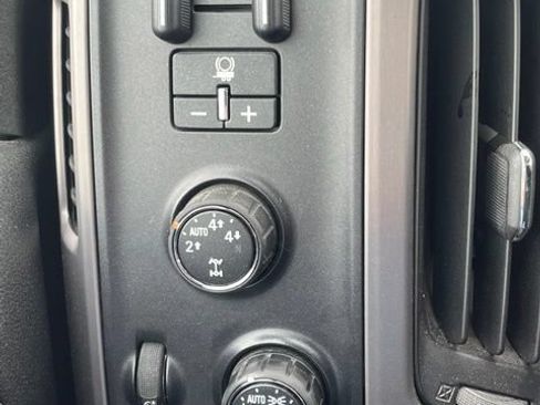 Used 2016 GMC Sierra 1500 SLT AWD/4WD image 8