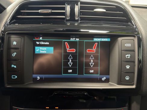 Used 2017 Jaguar F-PACE Premium image 14