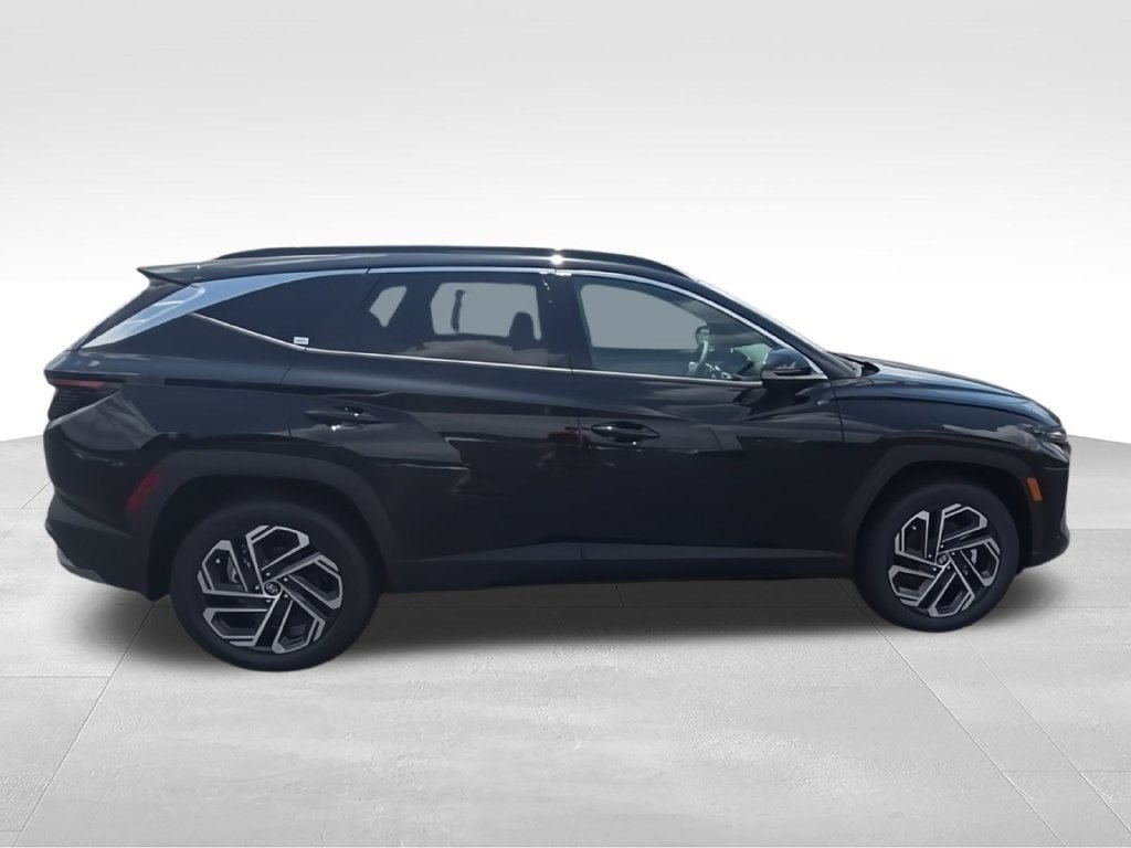 New 2026 Hyundai Tucson Limited AWD/4WD image 9