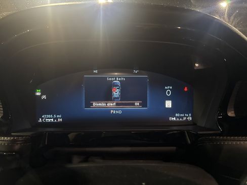 Used 2023 Lincoln Corsair AWD image 7