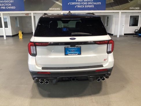 Certified 2025 Ford Explorer ST image 4