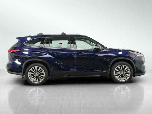 Used 2020 Toyota Highlander Platinum AWD/4WD image 6