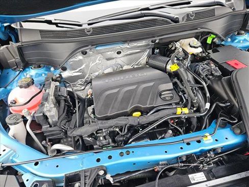 New 2026 Chevrolet Trax LT w/ Driver Confidence Package image 16