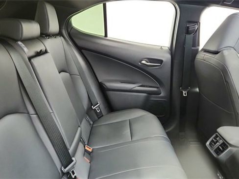Used 2024 Lexus UX 250h FWD image 24