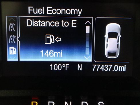 Used 2016 Ford Fusion SE w/ Equipment Group 201A FWD image 16