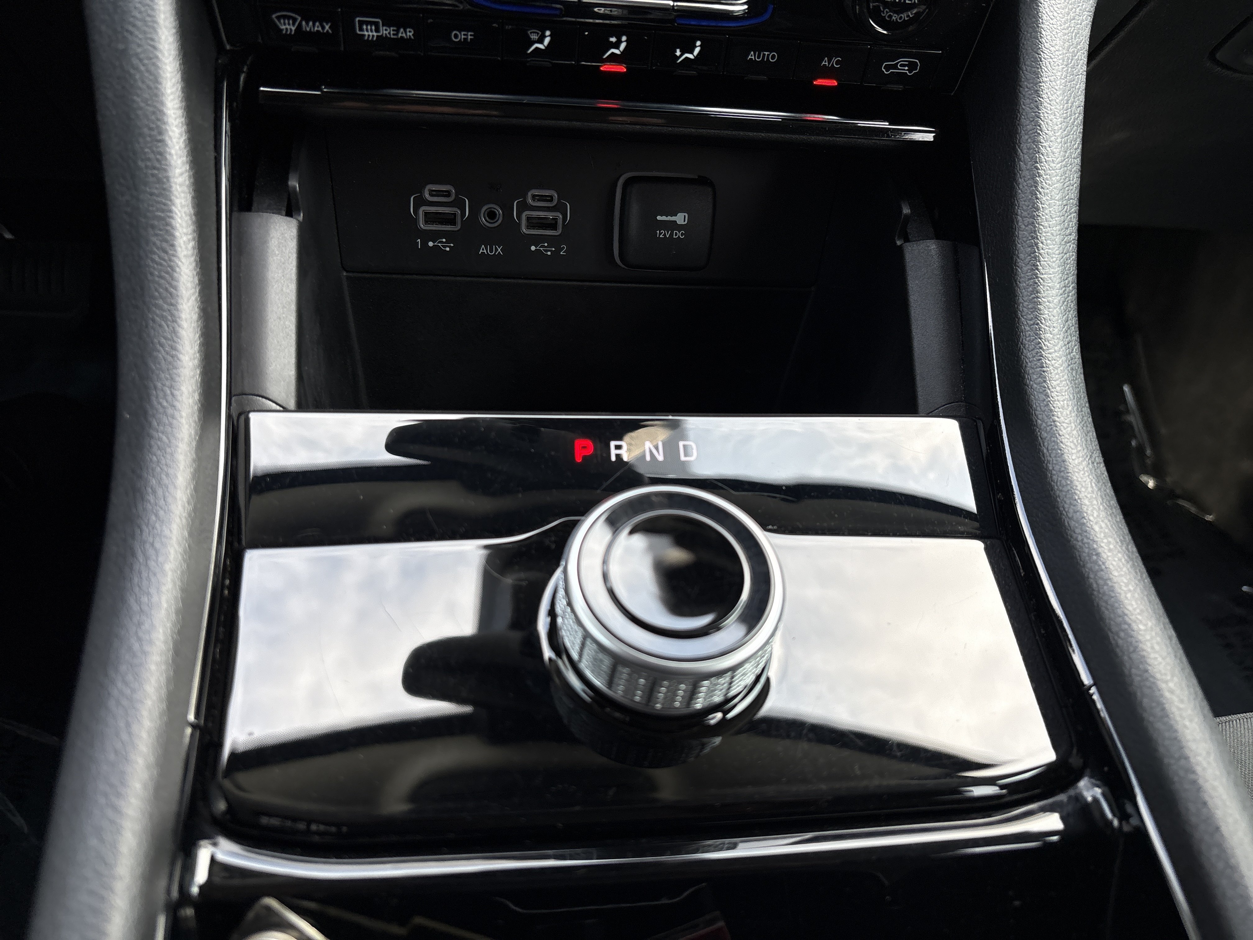 Used 2023 Jeep Grand Cherokee Laredo RWD image 31