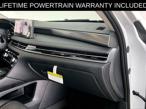 Certified 2026 INFINITI QX60 Luxe w/ Cargo Package image 21