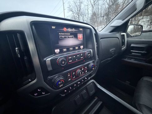 Used 2015 GMC Sierra 2500 SLT w/ Duramax Plus Package image 26